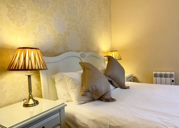 The Crescent Guest House